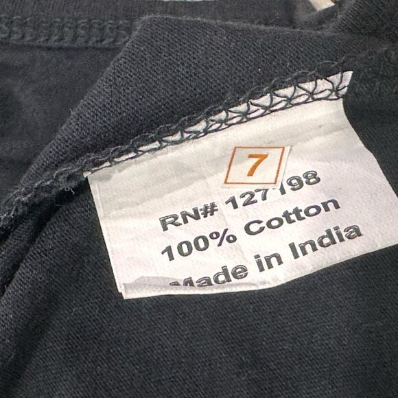 QUEER EYE Unisex FEROSH Sleeveless Tank in the Size Small - Picture 7 of 14